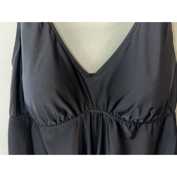 Torrid Tankini Top Size 3 Plus Size Black EUC Swimsuit Bathing Suit Womens 22 24 - Picture 2 of 6